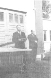 Władysław Mikrut i Franciszek Kuś podczas otwarcia remizy OSP - 1966r.